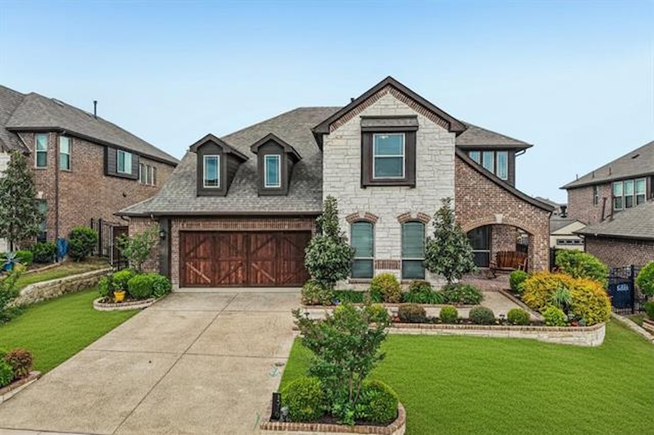 1310 Divine Rose Way Wylie TX 75098 Listed by Hunter Dehn Realty Day